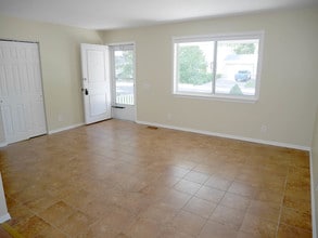 12900 E Arkansas Dr in Aurora, CO - Building Photo - Building Photo