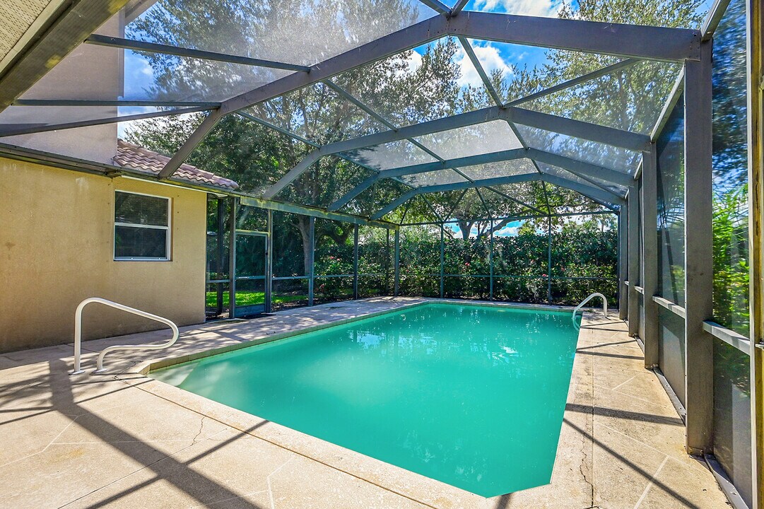 12960 Seaside Key Ct in North Fort Myers, FL - Building Photo