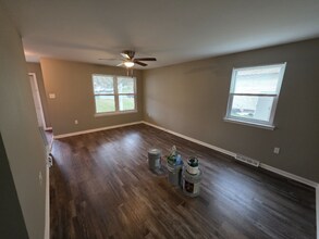 270 Beth Ann Dr in Harleysville, PA - Building Photo - Building Photo