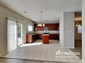 7124 Cuchillo Rd NW in Albuquerque, NM - Foto de edificio - Building Photo