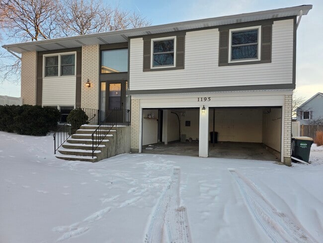 property at 1195 Old Timber Ct