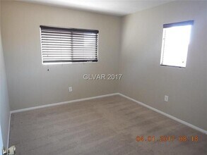 2616 Courlan Dr in North Las Vegas, NV - Building Photo - Building Photo