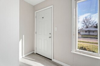 14921 Myola Ave in Warren, MI - Building Photo - Building Photo