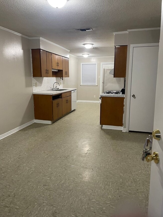 property at 705 E California Ave