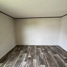 3052 N Gary St in New Castle, IN - Building Photo - Building Photo