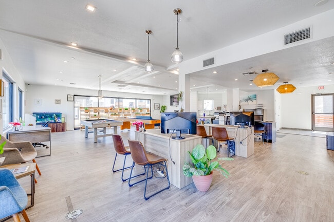 Fairways on Thunderbird in Phoenix, AZ - Building Photo - Interior Photo