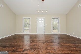 120 Kellie Ln in Fayetteville, GA - Foto de edificio - Building Photo