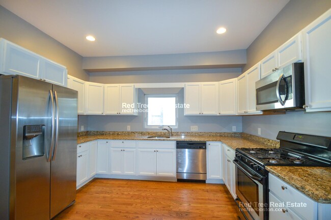 65 Mapleton St, Unit 1