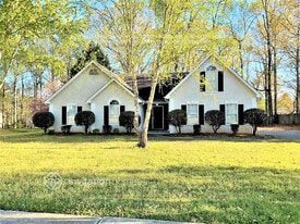 290 Hunters Chase in Mcdonough, GA - Building Photo