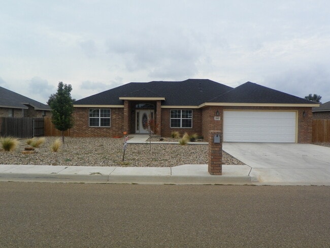 property at 2117 Jadyn Ln
