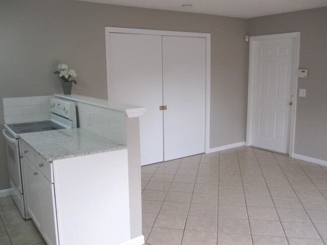 1838 My Pl Ln in West Palm Beach, FL - Building Photo - Building Photo