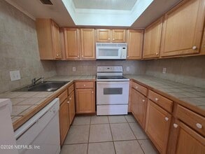 1603 Challenger Ct W in Jacksonville, FL - Building Photo - Building Photo