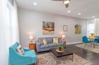 1245 N Hollywood St - 6