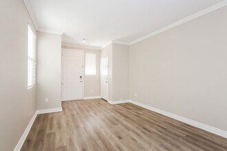 2316 Cockatiel Dr in North Las Vegas, NV - Building Photo - Building Photo