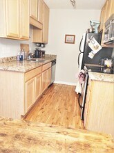 821 Douglas Ave in Minneapolis, MN - Foto de edificio - Building Photo