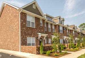 88 Joy Dr, Unit 93 Apartments