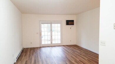 Jofodder Apartments in Madison, WI - Building Photo - Building Photo