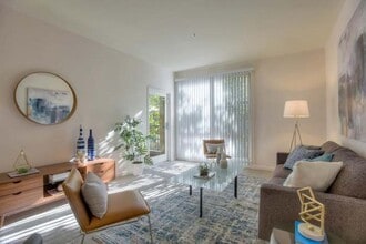 1488 El Camino Real in South San Francisco, CA - Foto de edificio - Building Photo