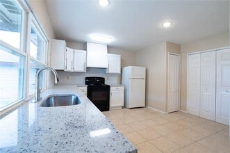 3101 Silverdale Ln in Garland, TX - Building Photo - Building Photo