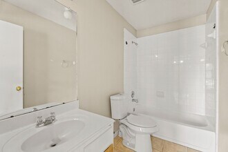 5247 Panay Park Dr in Houston, TX - Building Photo - Building Photo