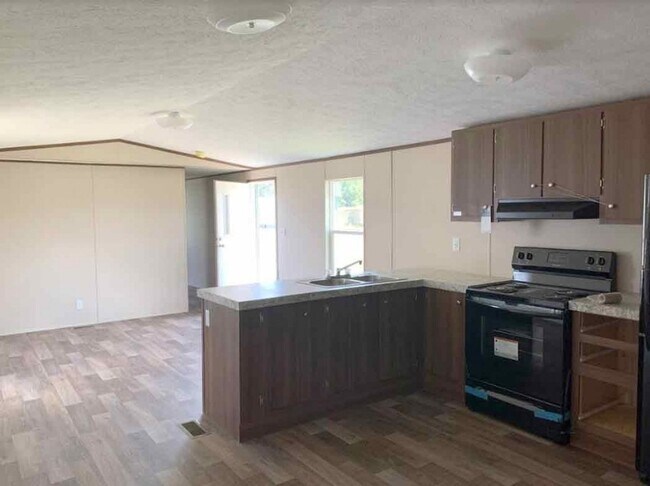 1112 Delco Prosper Rd in Delco, NC - Building Photo - Building Photo