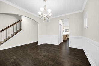 2111 Easton Park Dr in Chesterton, IN - Building Photo - Building Photo