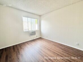 9929 Sepulveda Blvd in Los Angeles, CA - Building Photo - Building Photo