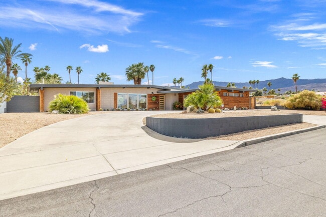 73409 Little Bend Trail in Palm Desert, CA - Building Photo - Building Photo