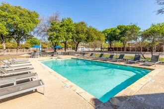 5Fifty Apartments in San Antonio, TX - Building Photo - Building Photo