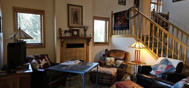 357 Snow King Loop in Jackson, WY - Building Photo - Building Photo