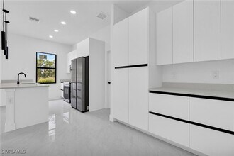 2611 45th St W in Lehigh Acres, FL - Building Photo - Building Photo