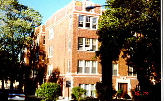 3101-3105 N Francisco Ave Apartments