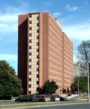 Lick Towers in Harrisburg, PA - Building Photo - Building Photo