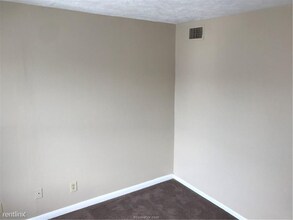 4441 Old College Rd in Bryan, TX - Building Photo - Building Photo