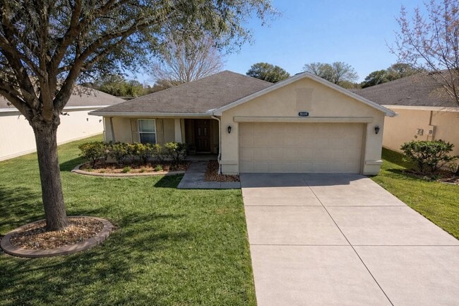 5339 Peach Blossom Blvd in Port Orange, FL - Foto de edificio - Building Photo