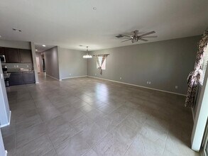 21248 W Palm Ln in Buckeye, AZ - Building Photo - Building Photo