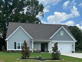 177 Loch Way in Eatonton, GA - Building Photo - Building Photo