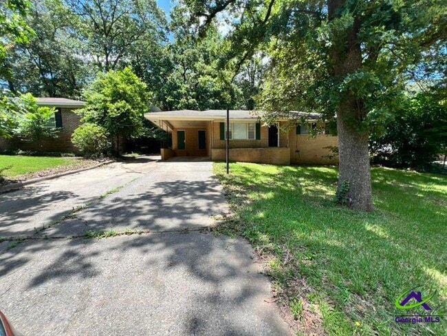 609 Arrowhead Trl in Warner Robins, GA - Building Photo - Building Photo