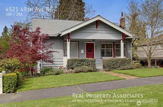 property at 4521 49th Ave NE