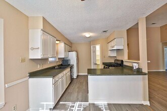 9127 Kirkleigh Ln in Spring, TX - Building Photo - Building Photo