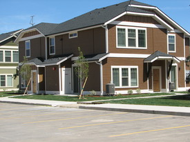 Sawtooth Village Apartments