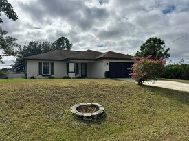 2805-2866 66th St W in Lehigh Acres, FL - Building Photo