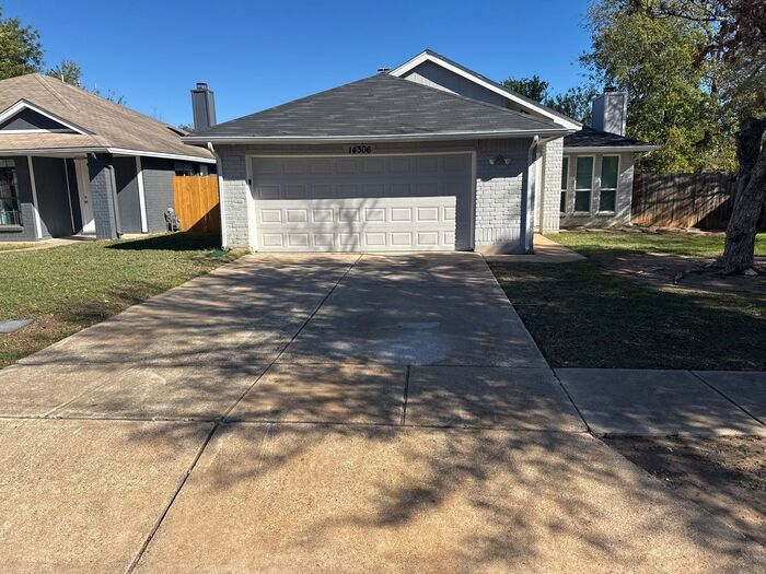 14306 Vandever St in Austin, TX - Building Photo