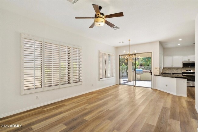 1925 W Olive Way in Chandler, AZ - Foto de edificio - Building Photo