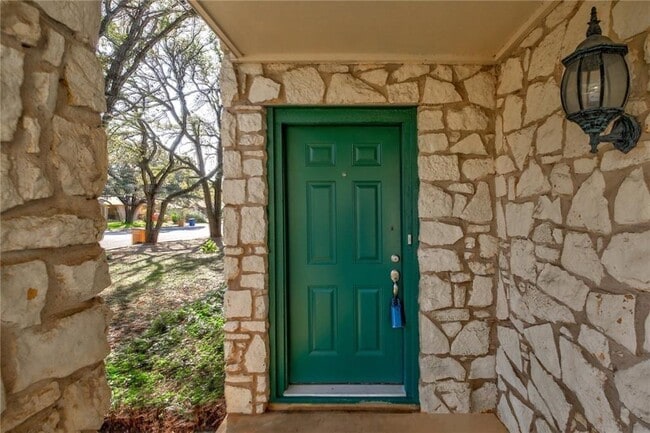 12012 Cabana Ln in Austin, TX - Building Photo - Building Photo