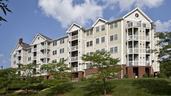 Rosecliff in Quincy, MA - Foto de edificio - Building Photo