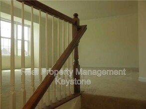 261 Corey Dr in Gibsonia, PA - Building Photo - Building Photo