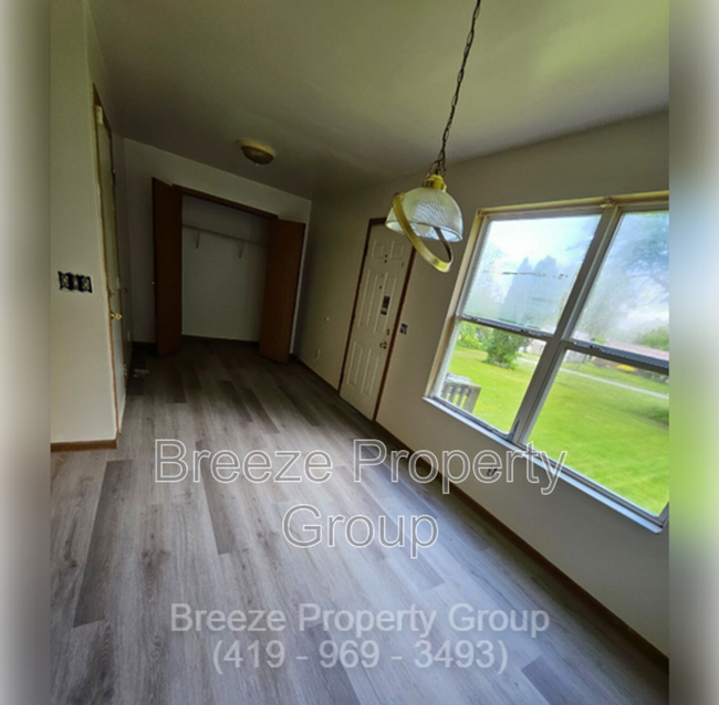 property at 464 Chicago Ave
