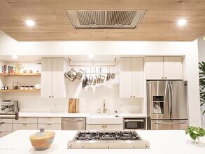 803 54th St in Pittsburgh, PA - Foto de edificio - Building Photo