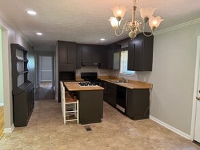 3006 Lakewood Dr in Rainbow City, AL - Building Photo - Building Photo